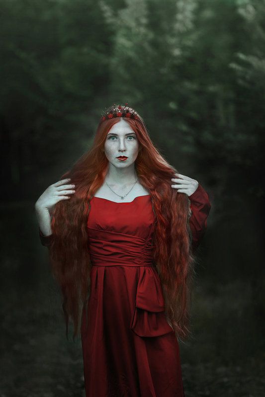 персефона, миф, рыжие волосы,  Персефонаphoto preview