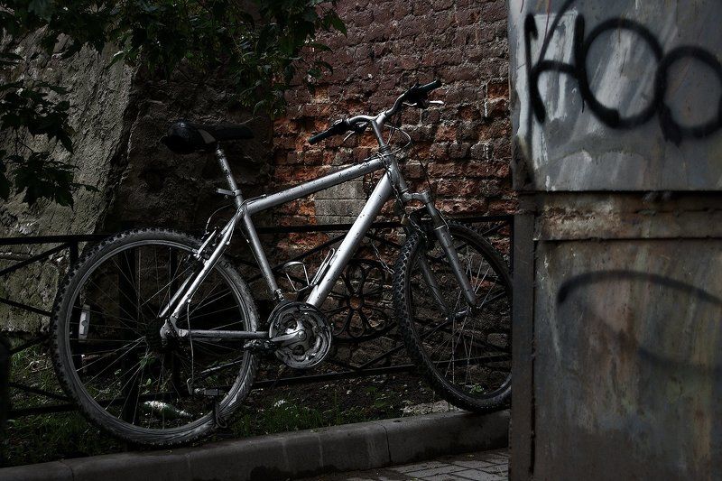 #deep.spb, #deepspb, #санктпетербург, #петербург, #спб, #питер, #saintpetersburg, #petersburg, #spb, #piter, #город, #city, #street, #streetphoto, #streetphotography, #cityscape, #urbex, #urbexphoto, #urbanexploration, #abandoned, #walls, #vintage, #brick 170928.1photo preview