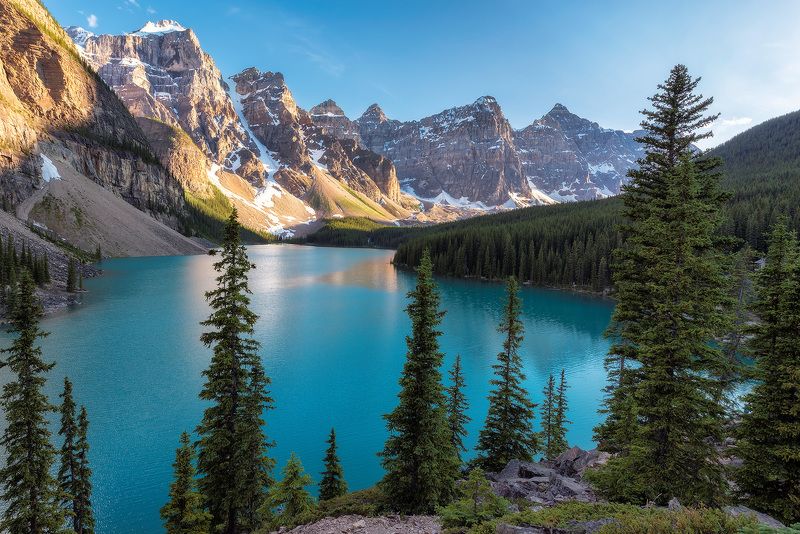 canada, banff, lake, nature, louise, moraine, landscape, scenery, mountain, canadian, rockies, summer, rocky, alberta, scenic, sunrise, hiking, trekking, national, park, calgary,  glacier, water, reflection, travel, forest, turquoise, sky, background, Moraine lakephoto preview