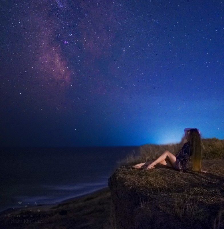 Млечный Путь, звезды, девушка, девушка под звездами, звезды, ночь, ночной пейзаж, ночная фотография, астрофото, астрофотография, небо Под звездамиphoto preview