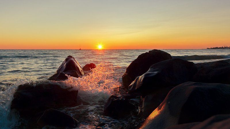 Каменный закатphoto preview