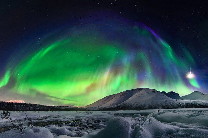 хибины, горы, ночь, сияние, полярное сияние, луна, звезды, небо, зима, кольский, север, заполярье, путешествие Куполphoto preview