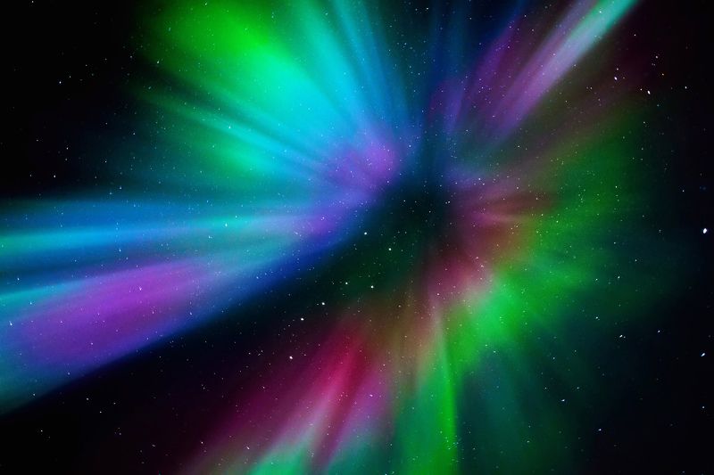 сияние, полярное сияние, аврора, корона, небо, звезды, цвет, ночь, зима, север, заполярье, полярный круг Коронаphoto preview