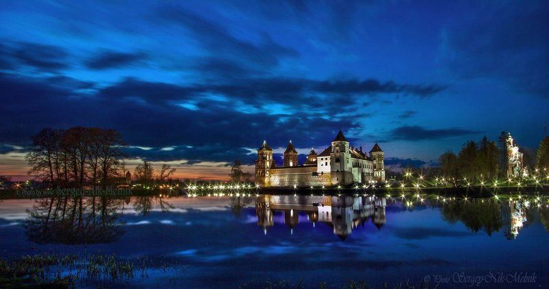 беларусь, мир, замок, дворец, архитектура Замок Радзивиллов в Миреphoto preview