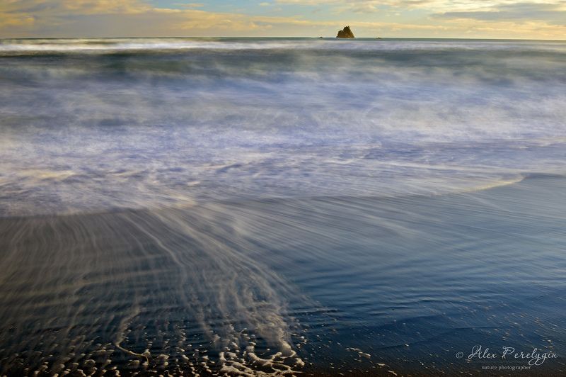 камчатка, океан На берегу Тихого океанаphoto preview