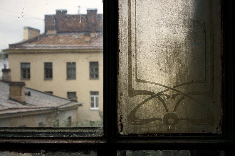 #deep.spb, #deepspb, #санктпетербург, #петербург, #спб, #питер, #saintpetersburg, #petersburg, #spb, #piter, #город, #city, #street, #streetphoto, #streetphotography, #cityscape, #urbex, #urbexphoto, #urbanexploration, #abandoned, #steps, #door, #window 171008.1photo preview