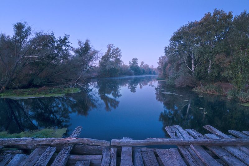 утро, рассвет, сумерки, мост, дымка, синева, пейзаж Утренние сумерки на Ворсклеphoto preview