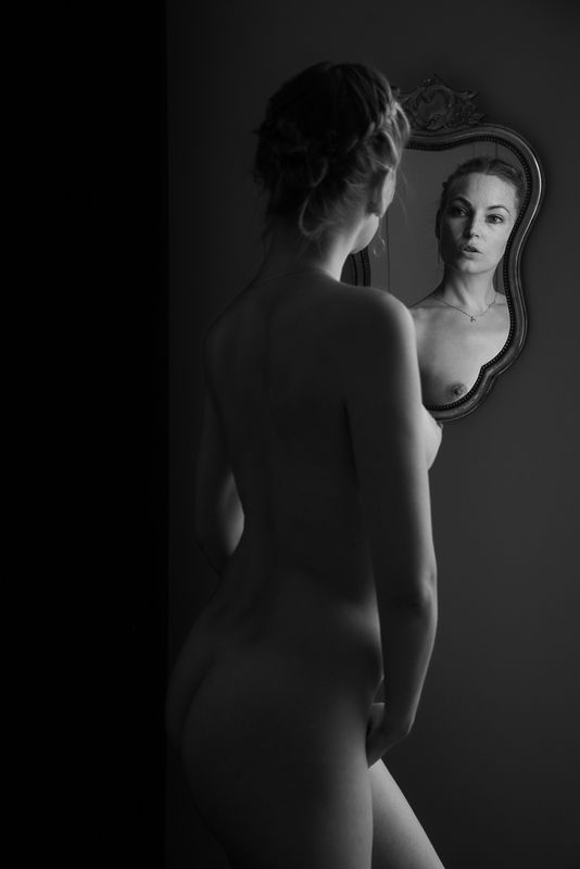 nude, girl, woman, bw, akt, ню, арт, портрет зеркало / mirrorphoto preview