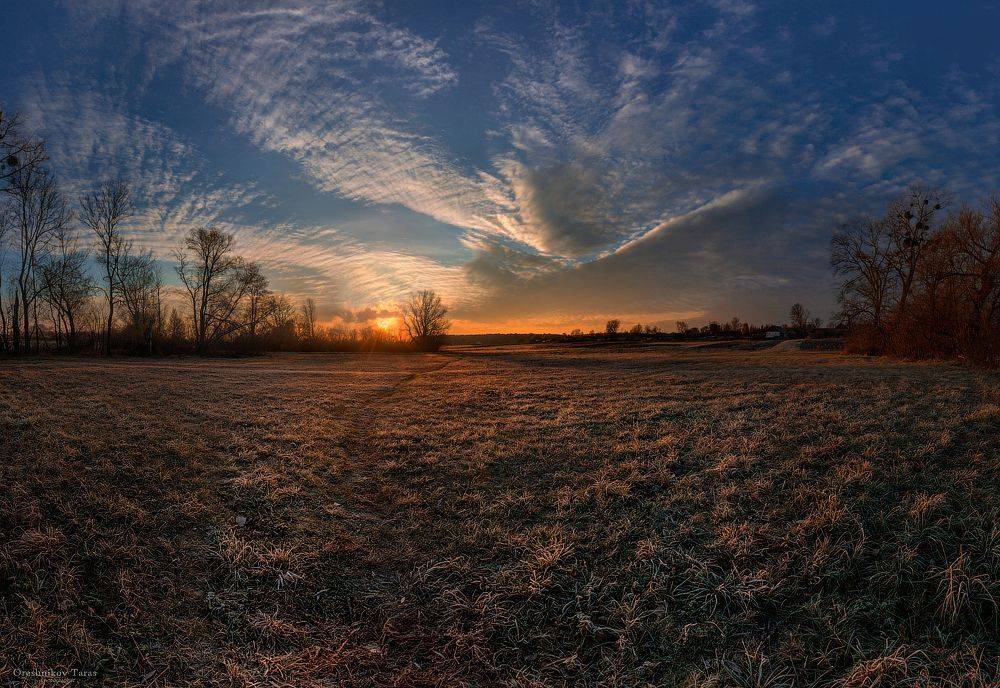 .... Автор: Taras пейзаж,природа,осень,зима,рассвет,утро,небо, Taras