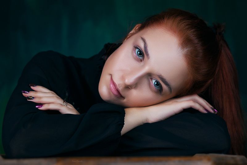люди, девушка, молодая, портрет, глаза, взгляд, рыжая, фон, текстура, фотокузница, ivankovale Алёнаphoto preview