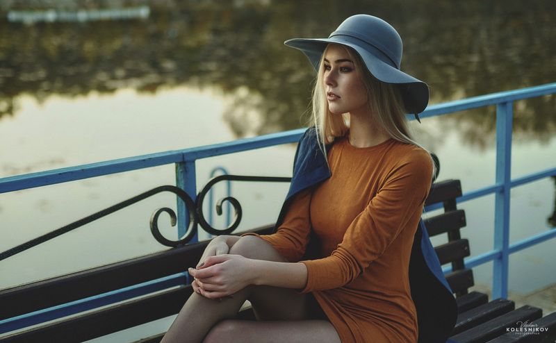 девушка, осень, природа, вода Кино из одного кадраphoto preview