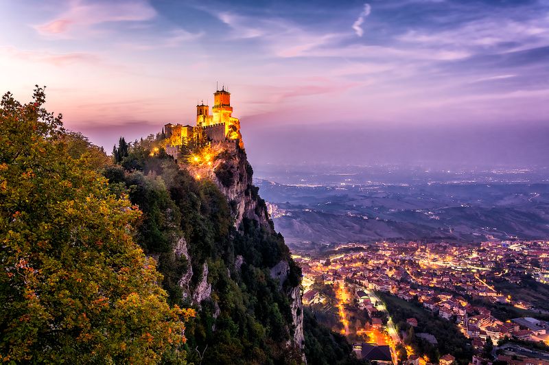 monte titano, castello, castle, night castle, san marino, guaita, la prima torre guaita, гуаита, сан марино Гуаита на закате.photo preview