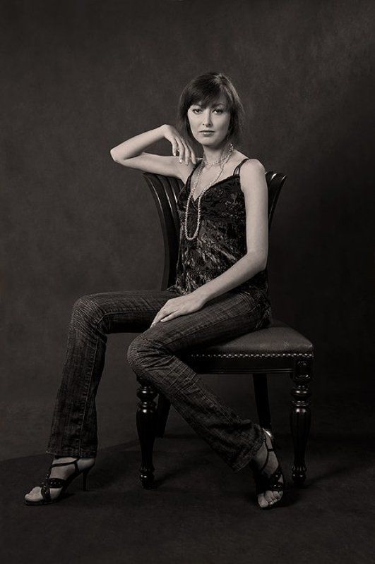 девушка кресло Елена [1]photo preview