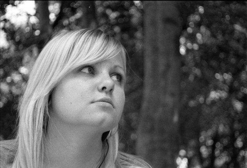 Надя. Автор: Березин Савелий пленка, чб, Березин Савелий