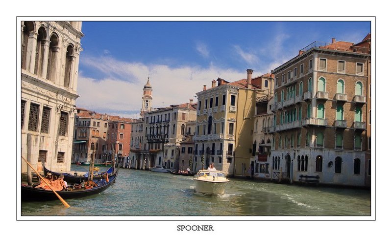 За поворотphoto preview