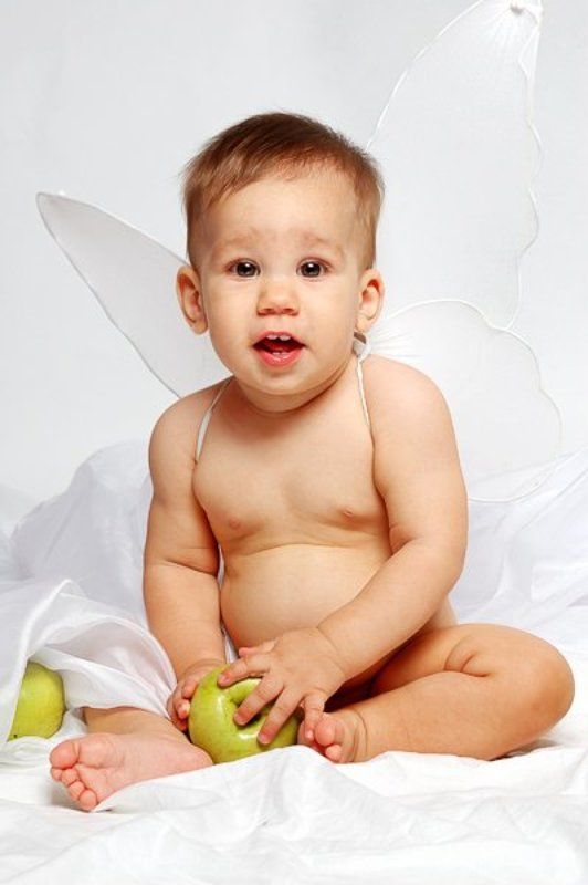 митя, ребенок, крылья, яблоко, студия Митяphoto preview