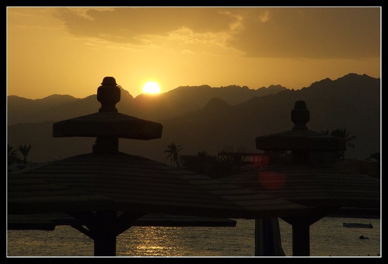 Арабский закат в японском стилеphoto preview