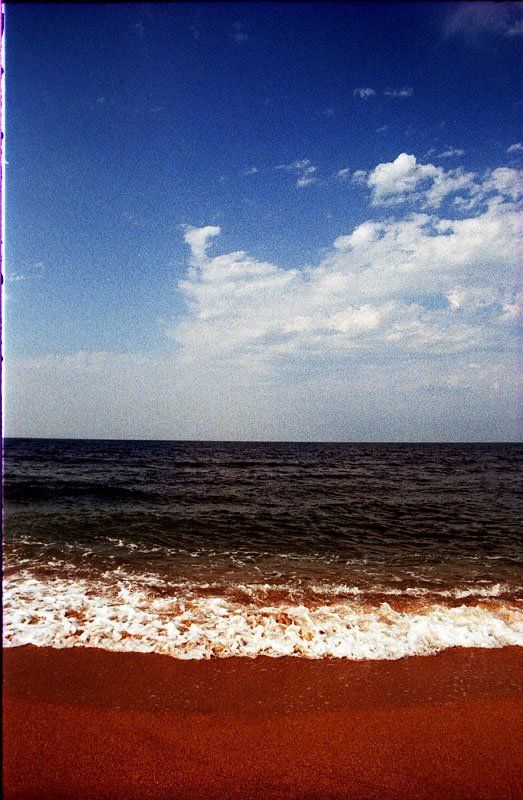 море, красный песок, кросс photo preview