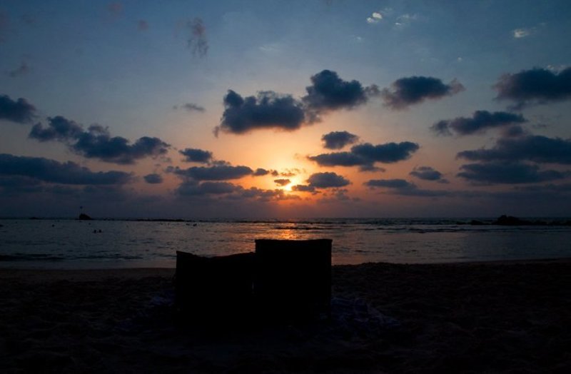 Закат для двоих фото превью