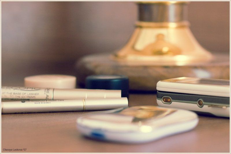 косметика, утро, женщина, отель, телефон женские штучкиphoto preview