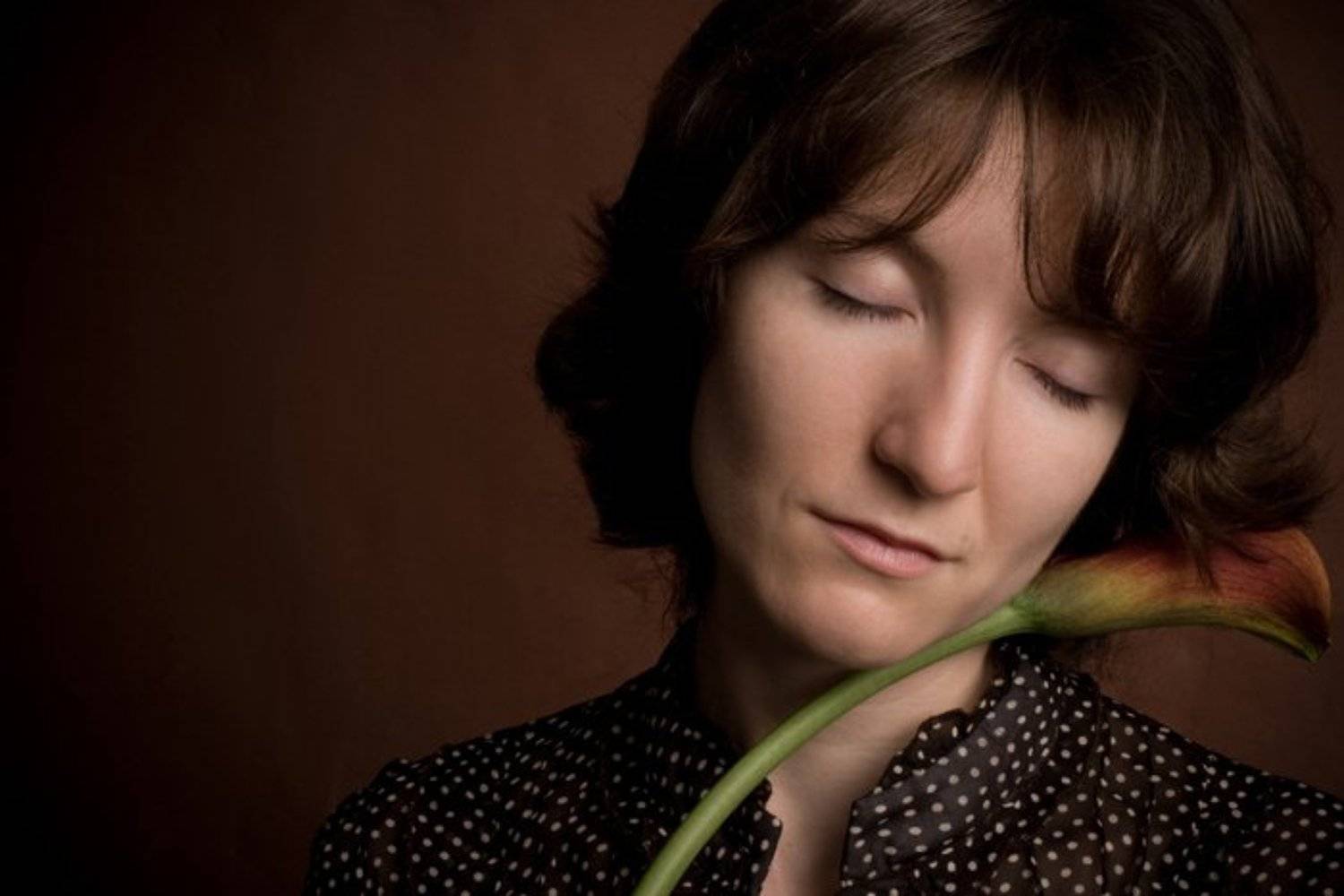 Шоколад. Автор: ju4a девушка, цветок, ju4a