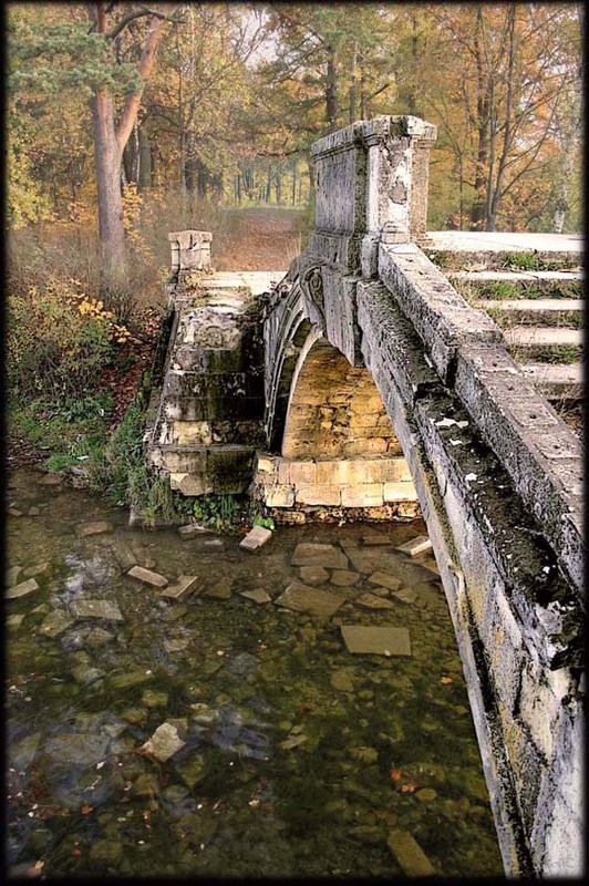 гатчина Мостик в осеньphoto preview