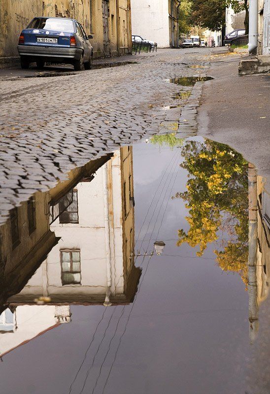 улица, репина, лужа, отражение Лужа имени улицы Репинаphoto preview