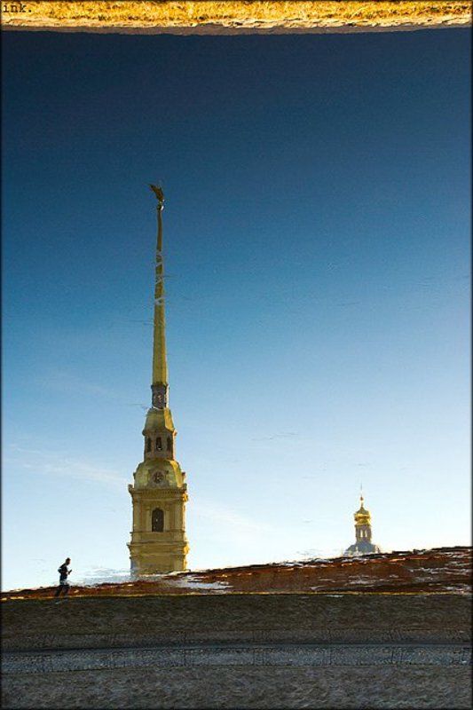 питер, петропавловская крепость про треснувшее окно в весну....photo preview