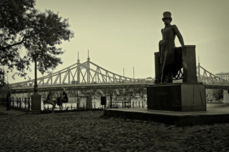 тверь, город, памятник, пушкин, сепия Тверь - малая Родинаphoto preview