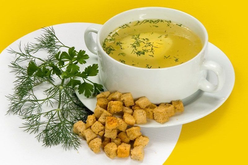 реклама, еда, бульон, сухарики Бульон с сухариками ....photo preview