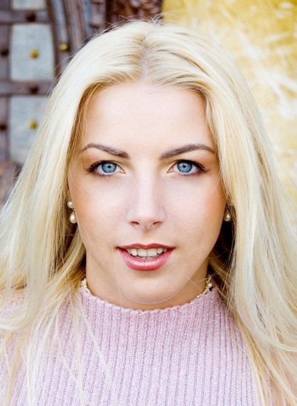 girls, viuga, elene, девушка, портрет Elene Iphoto preview