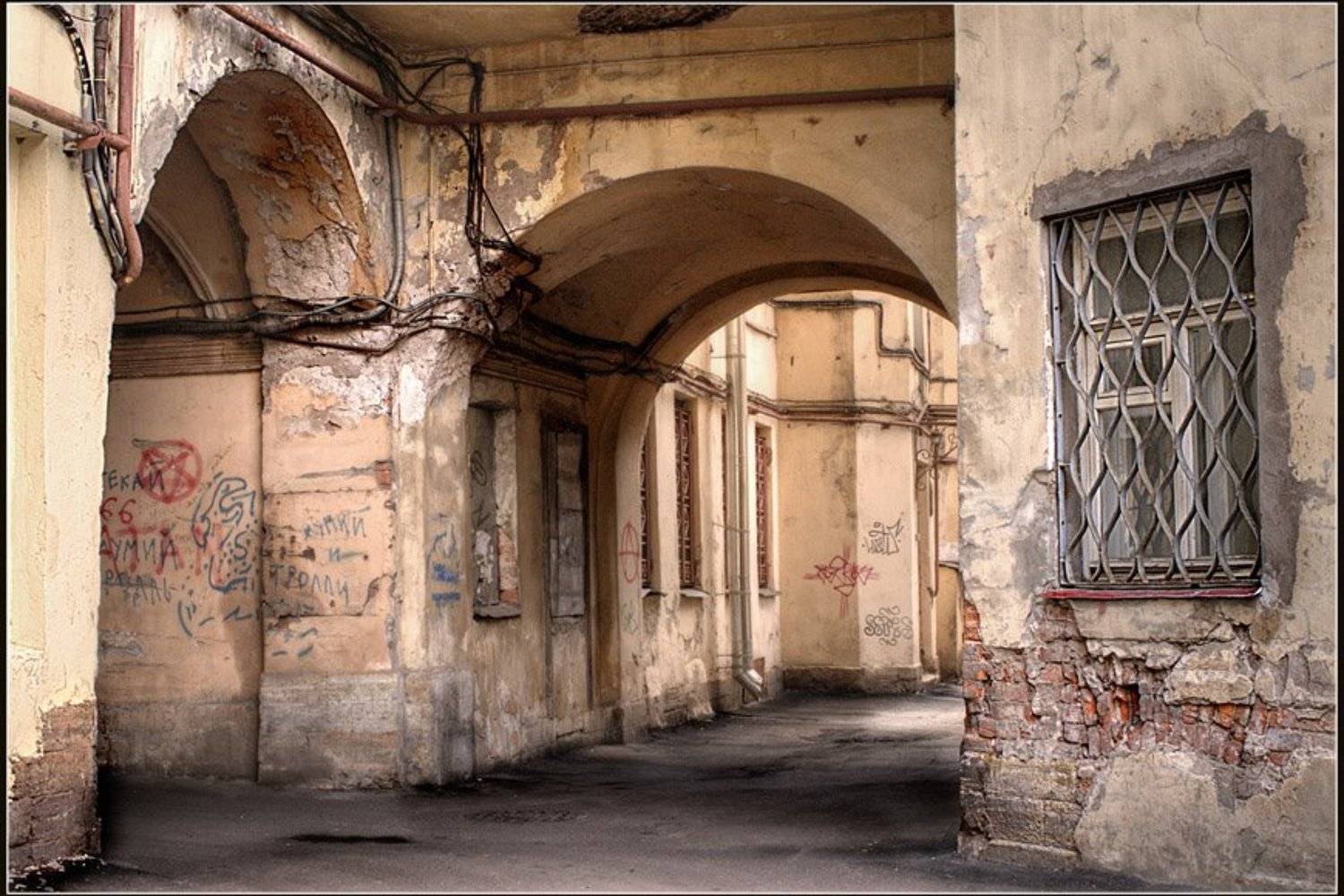 Автор: Вячеслав Архипов дворы и арки города питера #d., Вячеслав Архипов