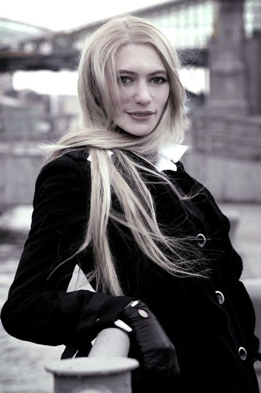 утро, холод, анна Утренняя холоднаяphoto preview