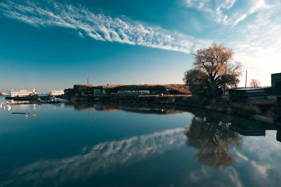 небо, облака,отражение,константиновский форт, Евгений Пугачев.