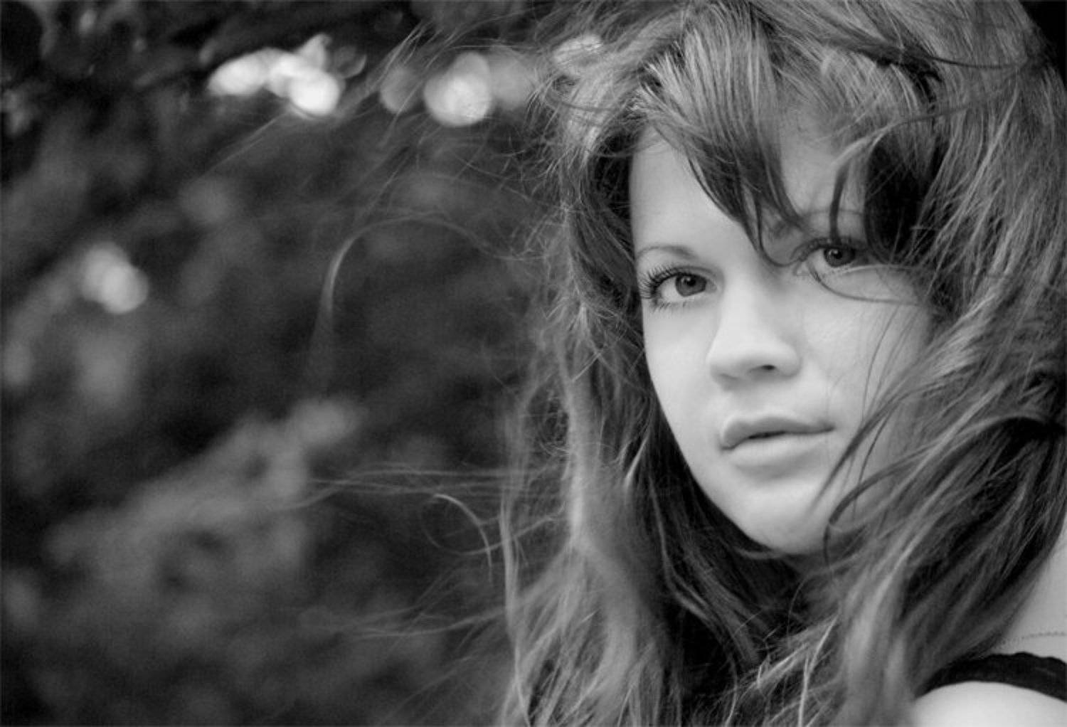 чарующий взгляд ангела. Автор: Akel портрет, чб, девушка, Akel