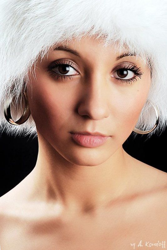 девушка, портрет, взгляд, мех ***photo preview