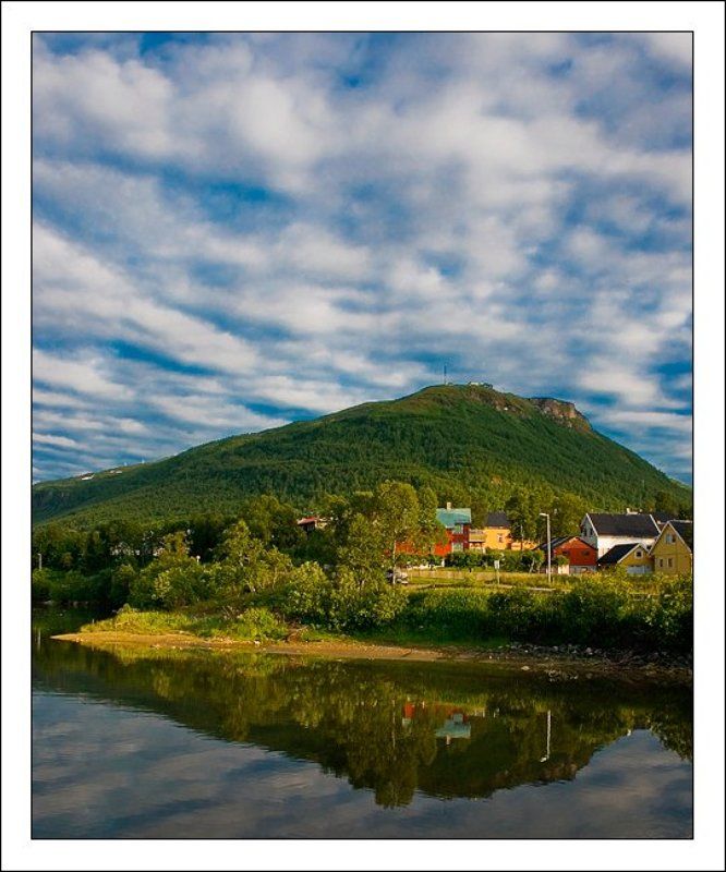 Где-то, где-то посредине лета...photo preview