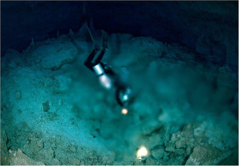 галоклин, доминикана, пещеры Погружение в галоклинphoto preview