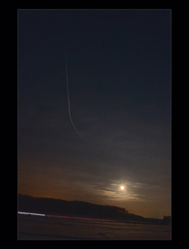 ночь, луна, лунное небо кто быстрее (ночные гонки)photo preview