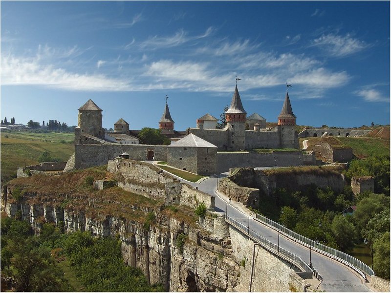 Старая крепостьphoto preview