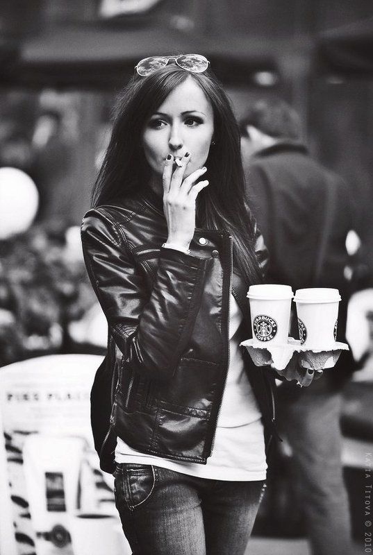 девушка, портрет, кофе, сигарета ...photo preview