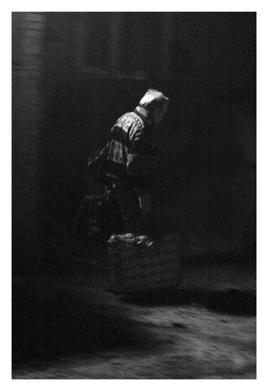 Уходящий...photo preview