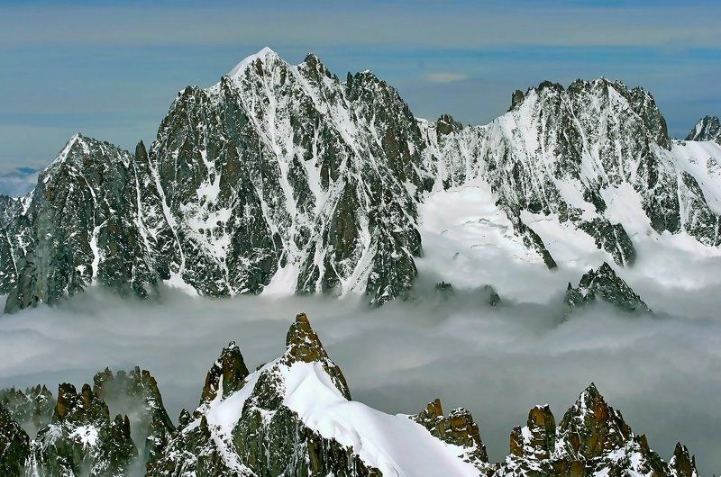 альпийские замкиphoto preview