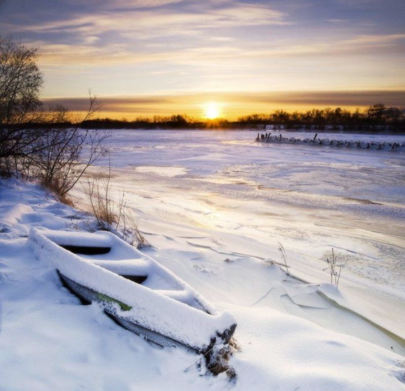 уйма, панорама, утро, мороз, лодка, река, лед, солнце Утроphoto preview