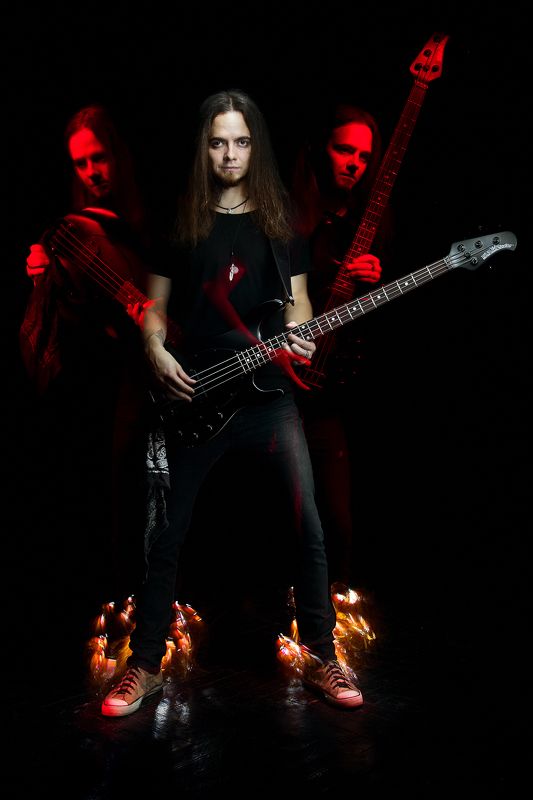 Light painting, рисование светом, длинная выдержка, бас, музыка, рок. Рафаэльphoto preview