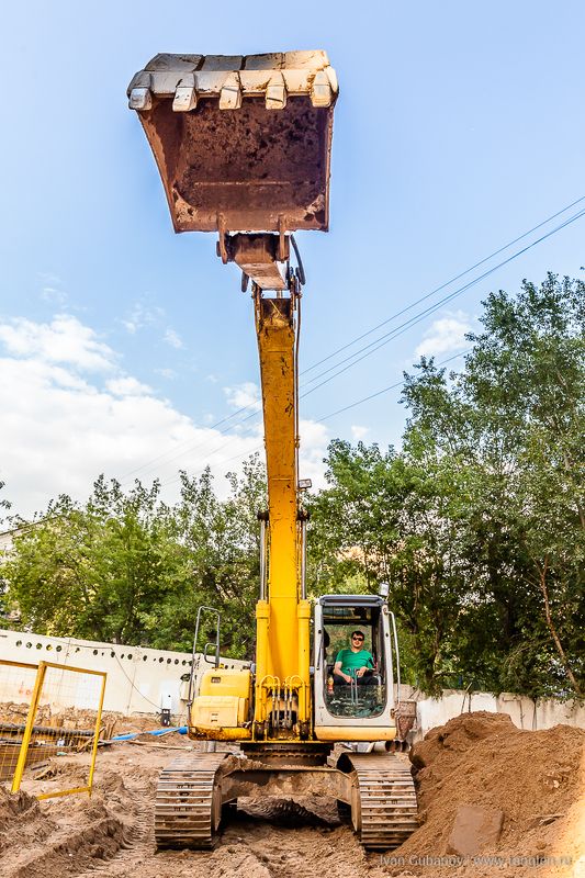 экскаватор, техника, строительство, оператор, ковш, машина Экскаватор на стройкеphoto preview