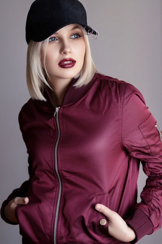 model, beautifull, girl, blonde, studio, eyes. ...photo preview