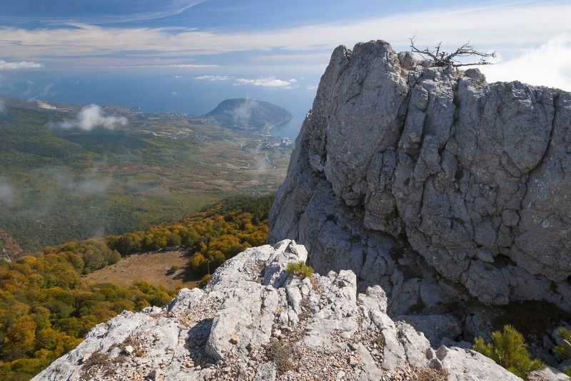 За монументом монумент.....photo preview