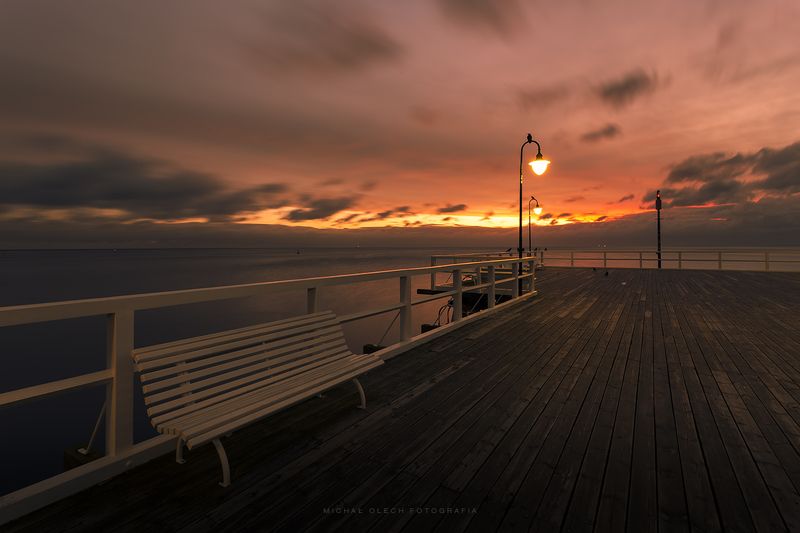 gdynia, poland, baltic sea, sea, bench, light, clouds, sky, pier, burn, пирс, птица, польша, море Pier at dawnphoto preview