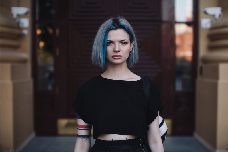 girl blue tattoo piercing Yamiphoto preview